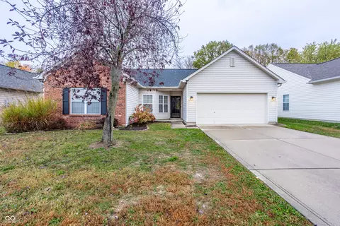 6328 Dusty Laurel Dr, Whitestown, IN 46075