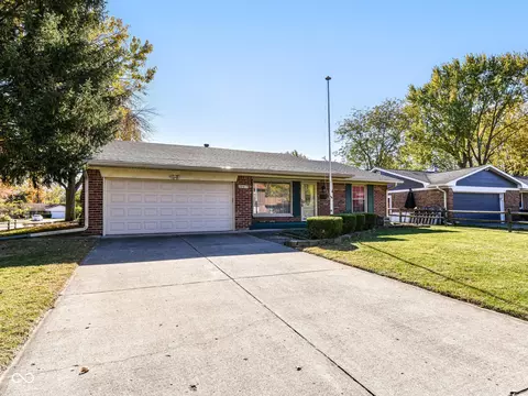10415 Lawnhaven Dr, Indianapolis, IN 46229