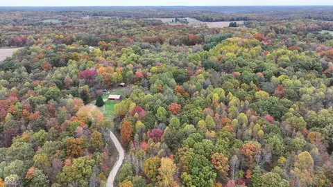 1 E State Road 58, Bloomfield, IN 47424