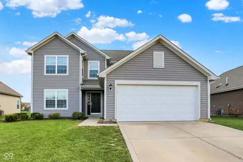 2249 Silver Spoon Dr, Greenfield, IN 46140