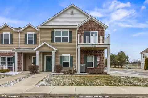 12035 Zircon Ln #1200, Fishers, IN 46038