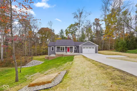 175 Pine Valley Ct, Nashville, IN 47448