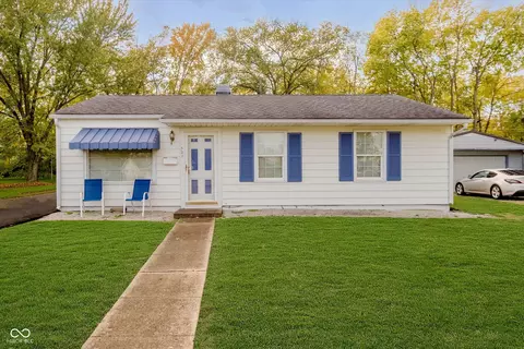 521 Eberhart Dr, Shelbyville, IN 46176