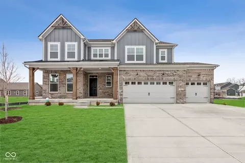 4919 Amber Crest Dr, Brownsburg, IN 46112