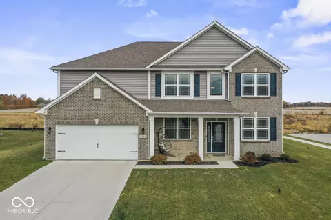 6400 Flag Stop Dr, Whitestown, IN 46075