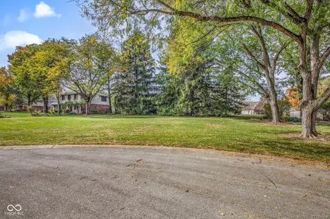 246 Melissa Ann Ct, Indianapolis, IN 46234