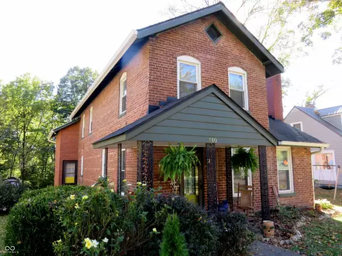 Exterior - 910 E 2nd St, Madison, IN 47250 photo 9 of 14