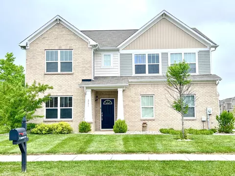 5778 W Commonview Dr, Mccordsville, IN 46055
