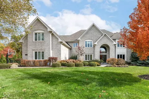 10815 Diamond Dr, Carmel, IN 46032