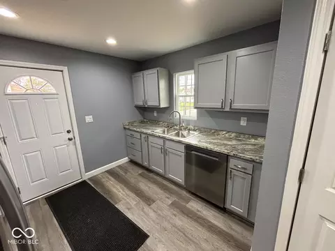 623 E Willard St, Muncie, IN 47302 photo 17