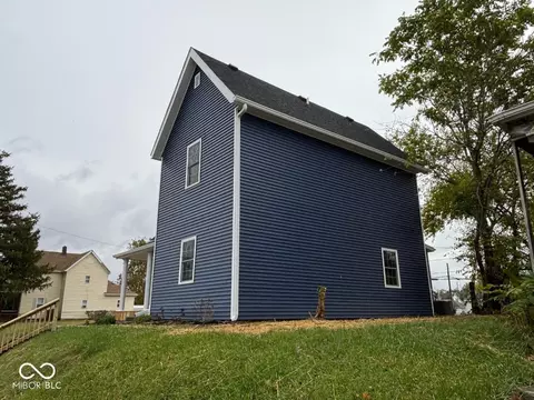 623 E Willard St, Muncie, IN 47302 photo 3