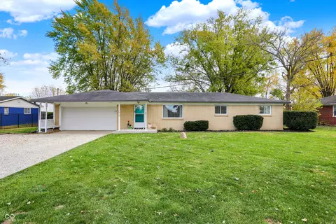 1014 E Broadway St, Ingalls, IN 46048