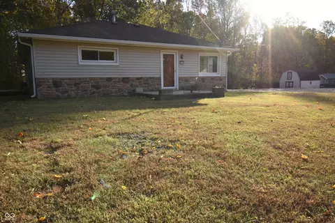 2240 Wilbur Rd, Martinsville, IN 46151