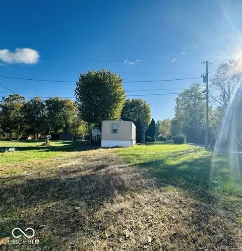 3183 New Frankfort Rd, Scottsburg, IN 47170