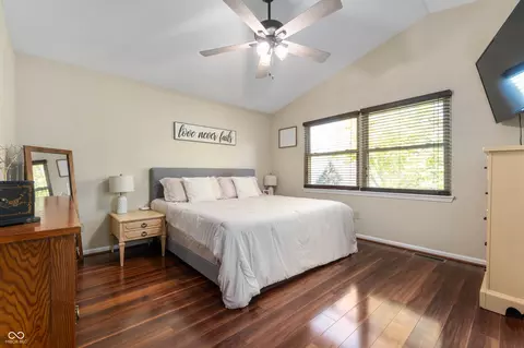Bedroom - 32 Park Ct, Pendleton, IN 46064 photo 1 of 4