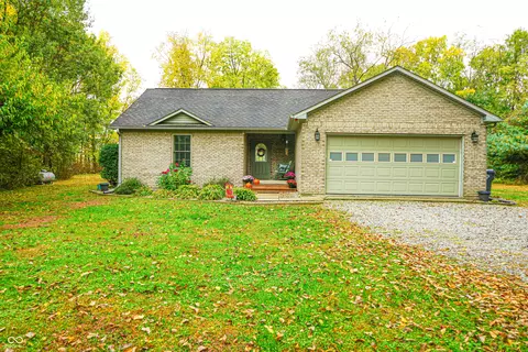 7435 W 900 S, Edinburgh, IN 46124