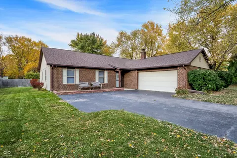 8714 Flintlock Ct, Indianapolis, IN 46256