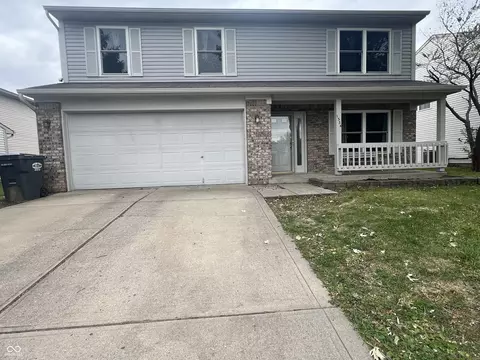 1334 Blue Grass Pkwy, Greenwood, IN 46143