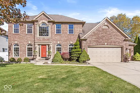 9899 Brightwater Dr, Fishers, IN 46038