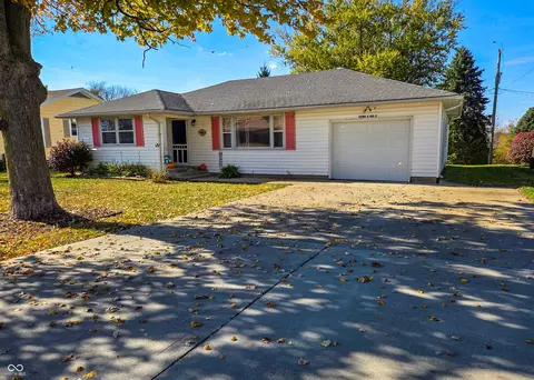 405 N 3rd St, Crawfordsville, IN 47933