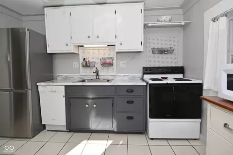 Kitchen - 529 S Main St, Pendleton, IN 46064 photo 1 of 3