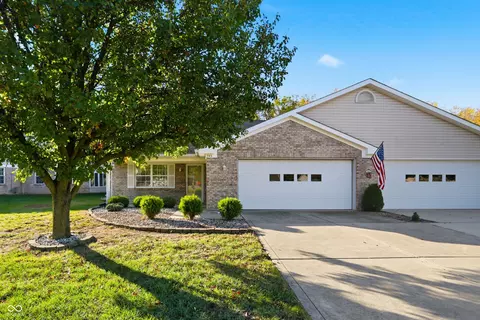 545 Moonglow Ln, Indianapolis, IN 46217