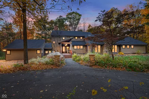 11416 Forest Knoll Cir, Fishers, IN 46037