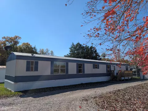 3517 Country Manor St, North Vernon, IN 47265