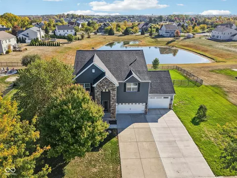 15726 Henady Xing, Noblesville, IN 46060