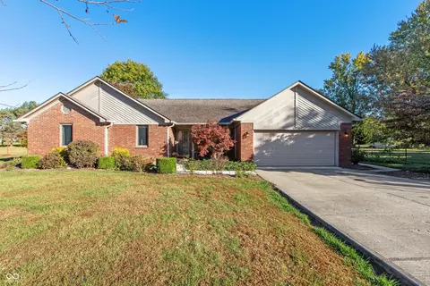 6936 E County Road 800 N, Brownsburg, IN 46112