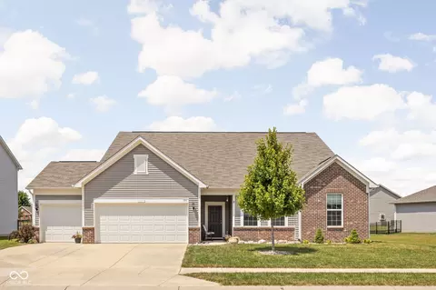 936 Plunkett Ave, Westfield, IN 46074