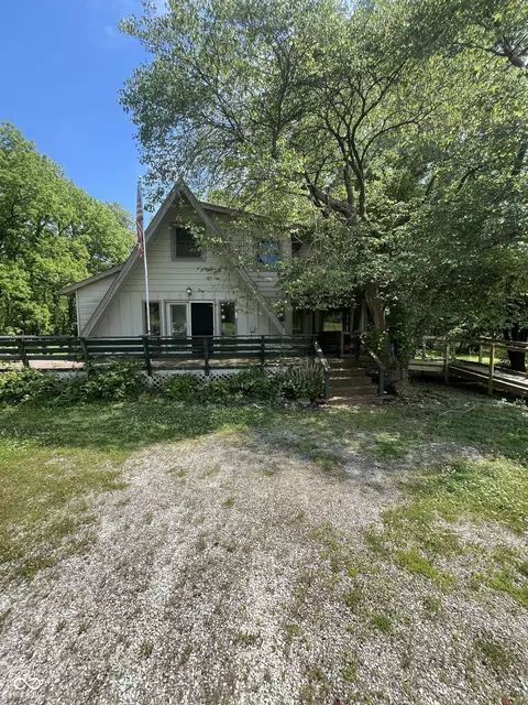 4007 E State Road 46, Nashville, IN 47448