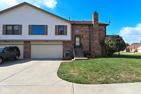 794 Staton Pl E Dr, Indianapolis, IN 46234