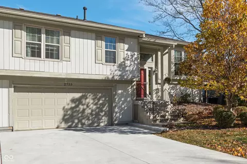 2755 Lakeshire Ln, Indianapolis, IN 46268