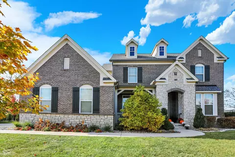 3481 Shady Lake Dr, Westfield, IN 46074