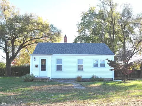 2651 Clifty St, Columbus, IN 47201