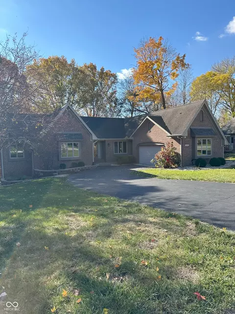 12953 Fawns Dell Pl, Fishers, IN 46038