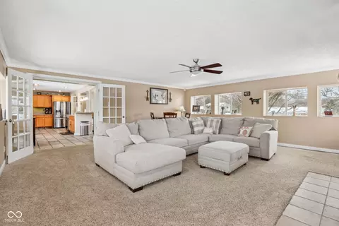 2440 Maynard Dr, Indianapolis, IN 46227 photo 15