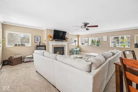 2440 Maynard Dr, Indianapolis, IN 46227 photo 16
