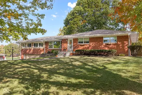 2440 Maynard Dr, Indianapolis, IN 46227 photo 3