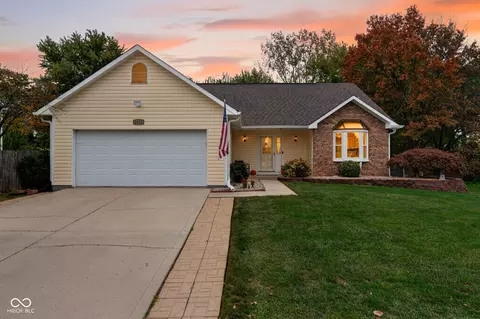 9419 Hadway Dr, Indianapolis, IN 46256