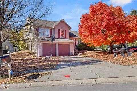 7477 Carnation Ln, Indianapolis, IN 46214