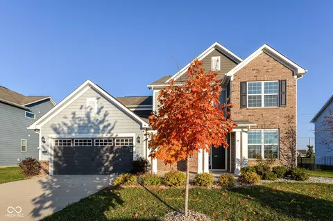 15309 Eastpark Cir W, Fishers, IN 46037