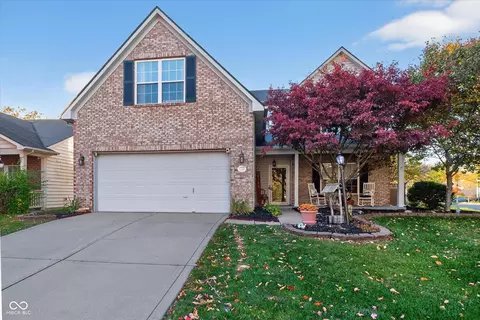 12304 Rambling Rd, Fishers, IN 46037