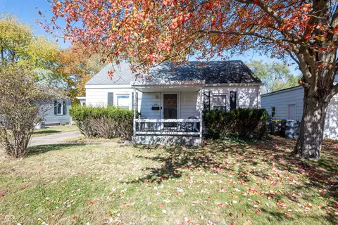 320 E 34th St, Anderson, IN 46013