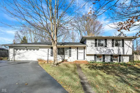2706 Lakewood Dr N, Indianapolis, IN 46280