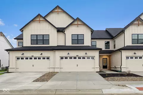 17482 Ebling Trl, Westfield, IN 46062