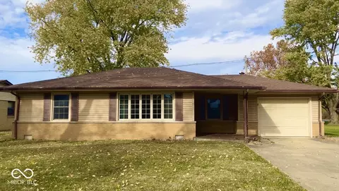 2430 Dover St, Anderson, IN 46013