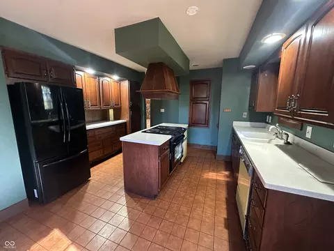 Kitchen - 9600 E State Road 46, Bloomington, IN 47401 photo 3 of 3