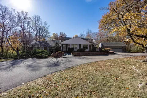 8419 Crown Point Rd, Indianapolis, IN 46278